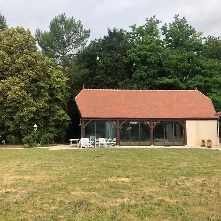 Les Chambres De La Prairie Bed & Breakfast